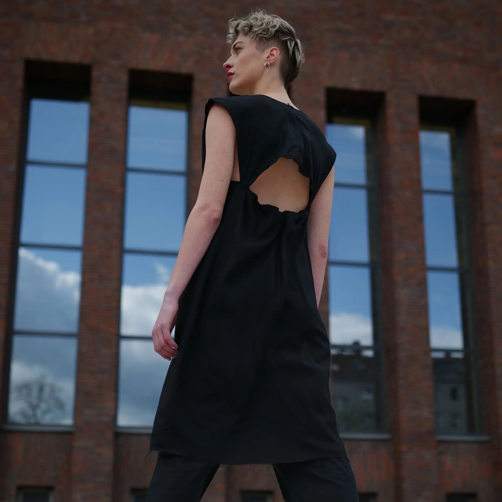Kleid Croix X aus Lyocell Tencel - schwarz - KOLO Berlin