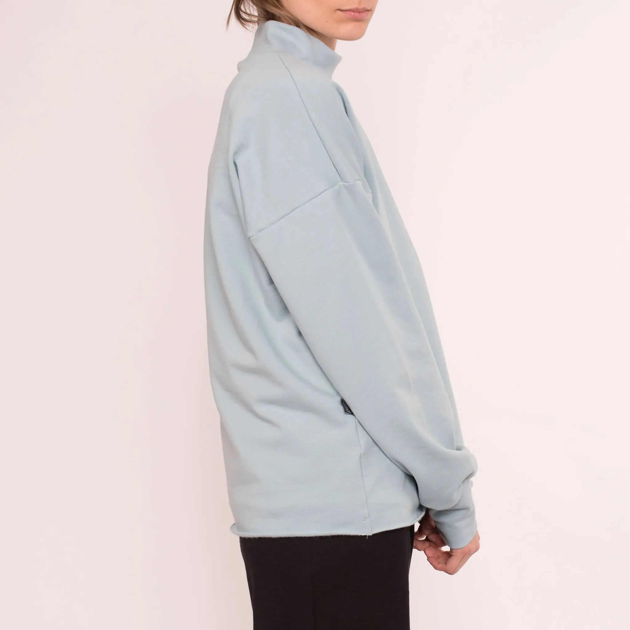 Kragenpullover Glin aus Baumwolle (Bio) - hellblau - KOLO Berlin